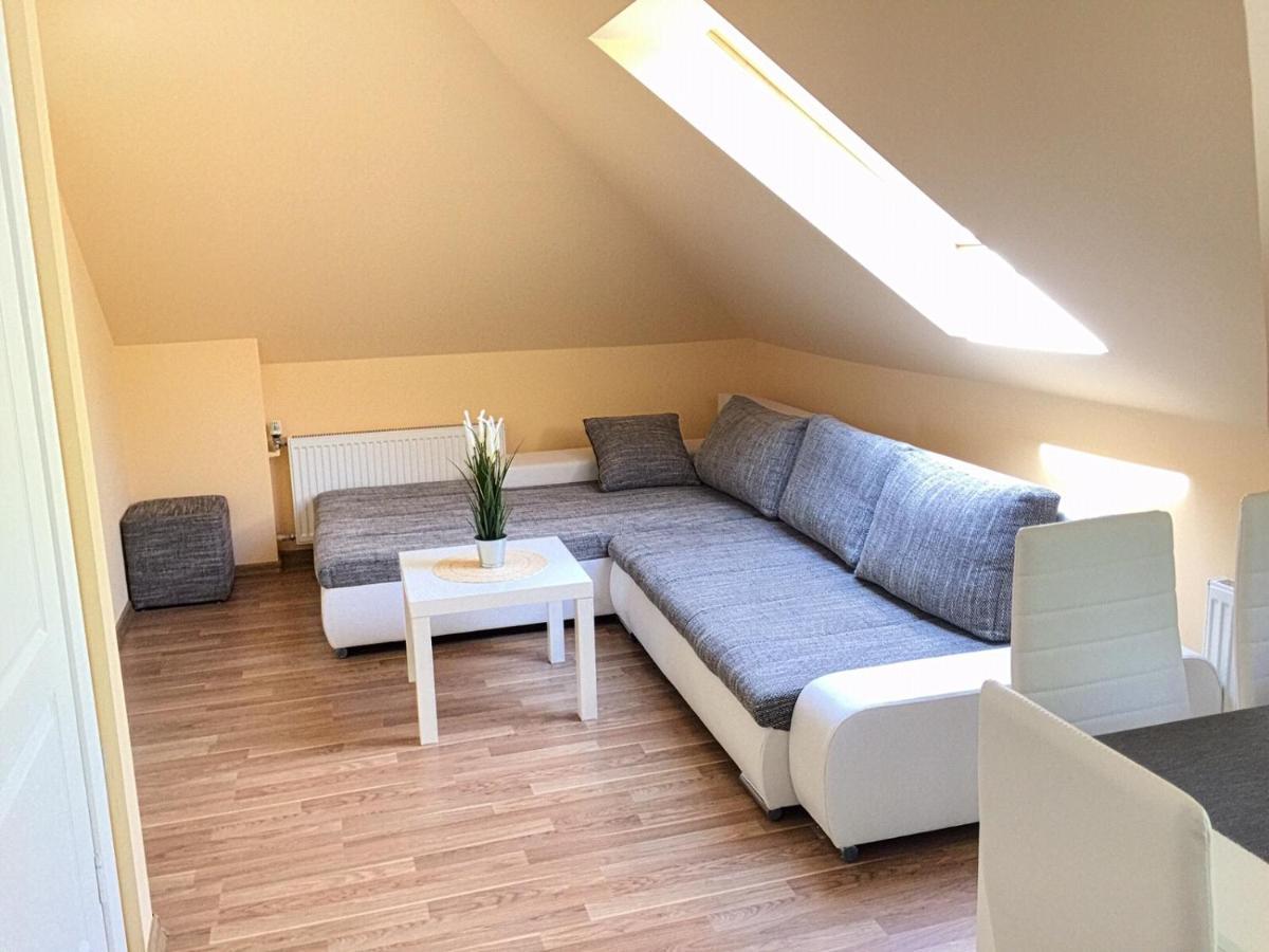 Caramel Apartment Jurmala Ngoại thất bức ảnh
